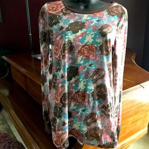 Floral print BKE Women’s top